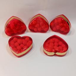 شکلات مدل قلب کادویی ولنتاین مناسب تزئین باکس هدیه ولنتاین