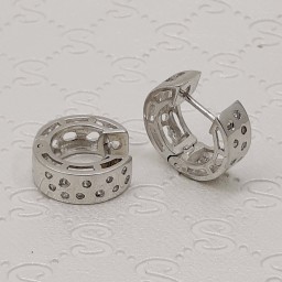 گوشواره حلقه ای نقره جواهر با آبکاری طلا سفید.