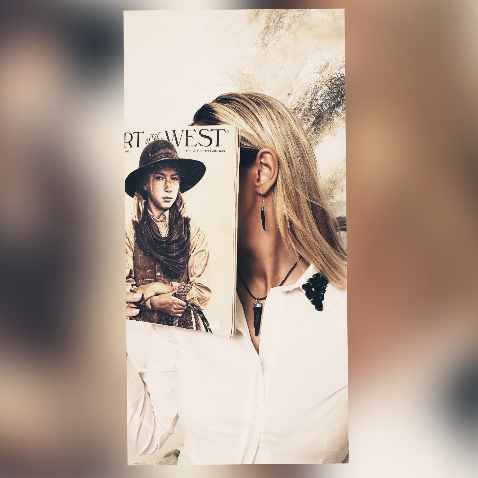 گردن بند وگوشواره سنگی