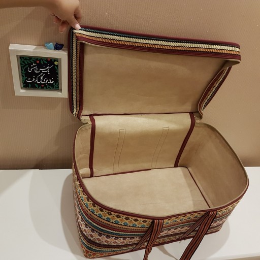 کیف صندوقی جاجیمی جادار و زیبا