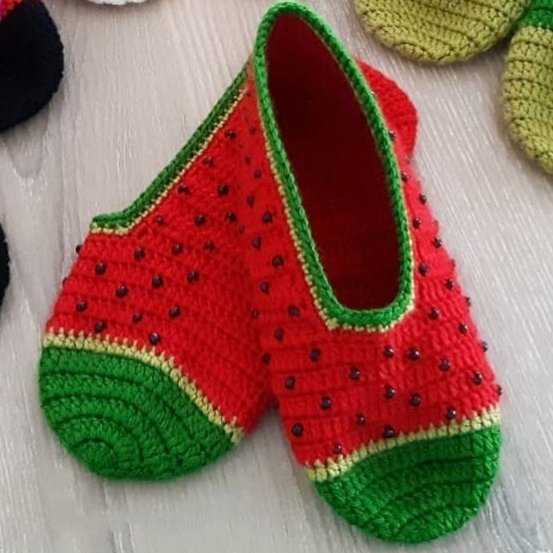 پاپوش دستبافت یلدایی