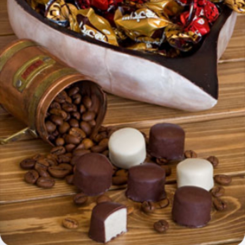 پشمک شکلاتی حاج عبداله شیری و کاکائویی (1 کیلویی)