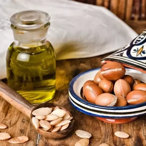 روغن آرگان خارجی(اصل مراکش)  کیفیت فوق العاده بالا 