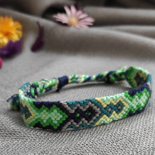زیورالات، دستبند دوستی سنتی طرح سبزینه