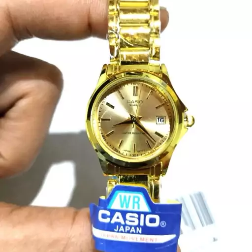 ساعت مچی زنانه casio صفحه طلایی و مشکی بند استیل طلایی ثابت قفل فشاری باکیفیت  ارسالرایگان