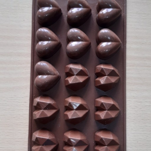 قالب پاستیل و شکلات