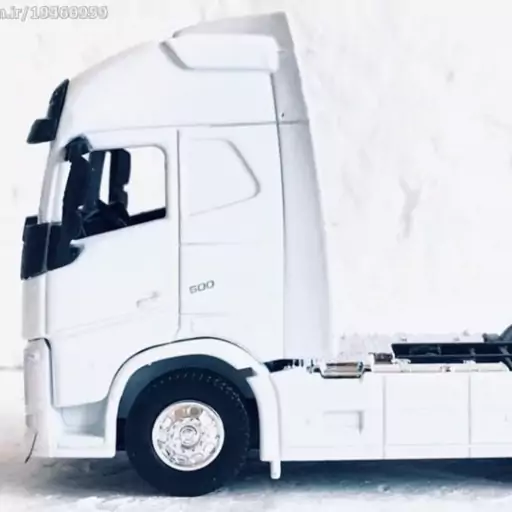 ماکت کشنده تریلی فلزی ولوو Volvo FH500 سفید ویلی welly اسباب بازی تهران ماکت