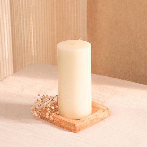 شمع قالبی با پارافین مرغوب برند ماریکو سفید رنگ سایز متوسط 