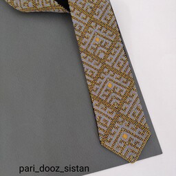کراوات سوزن دوزی بلوچ کاملا دست دوز طرح  طاووس  شماره 8