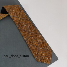کراوات سوزن دوزی بلوچ کاملا دست دوز طرح  طاووس شماره 10