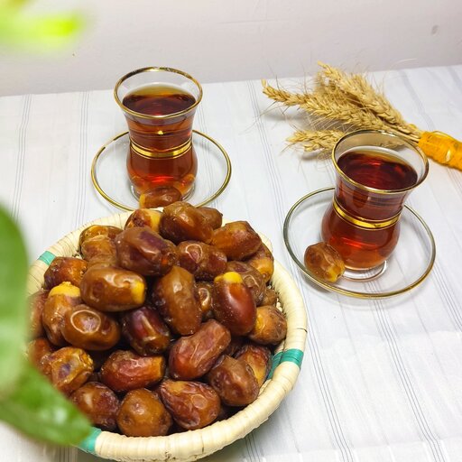 خرمای زاهدی(قصب)درجه یک هاما (1 کیلویی)