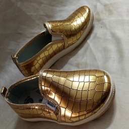 کفش   زنانه   مدل   پوست ماری طلایی با ارسال رایگان