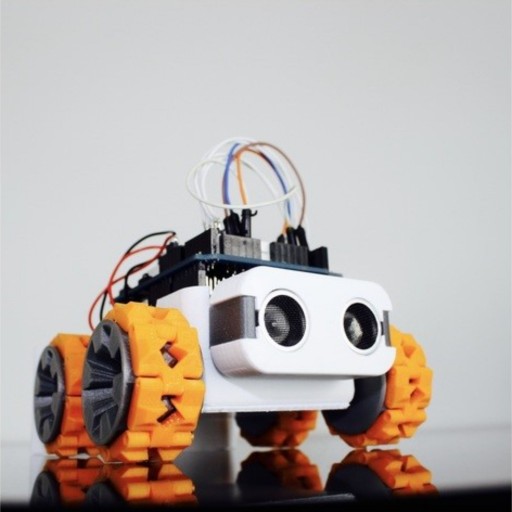 اسباب بازی ربات کنترلی چندکاره مدل RCMAR با قابلیت کنترل توسط گوشی یا تبلت