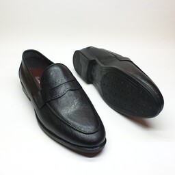 کفش کالجی مردانه چرمی شیک با قیمت مناسب رنگ سایز 40 تا 44 موجود در کفش پاپوش بهبهان 