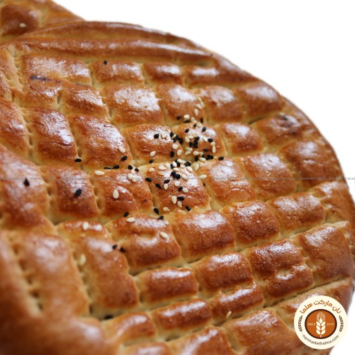 انواع نان فطیر خرمایی داغ و خوش عطر و طعم تحویل درب منزل در سراسر تهران