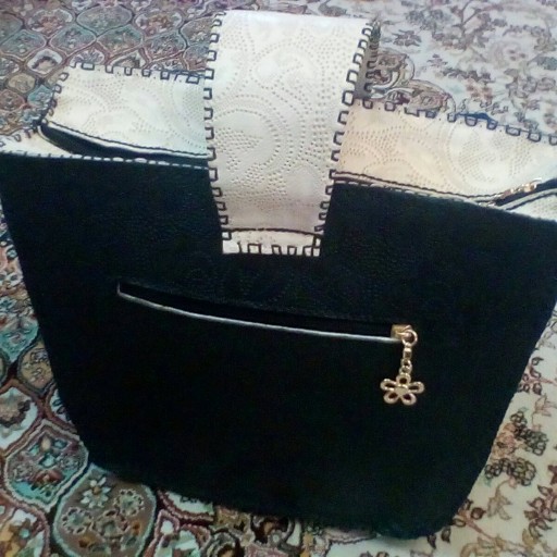 کیف زنانه دست‌دوز زیبا