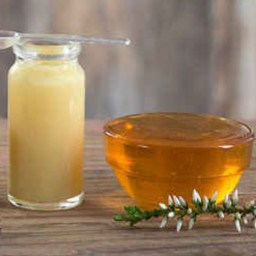 تقویت سیستم ایمنی و جسمی در مقابل بیماریها و کرونا ( ژل رویال ایرانی و عسل مرغوب