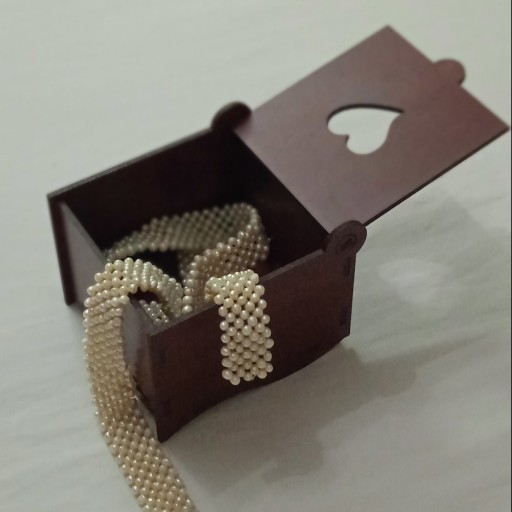 جعبه جواهرات چوبی رنگ ماهگونی
