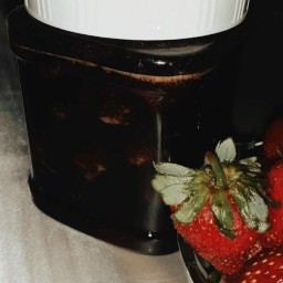مربای توت فرنگی 500 گرمی