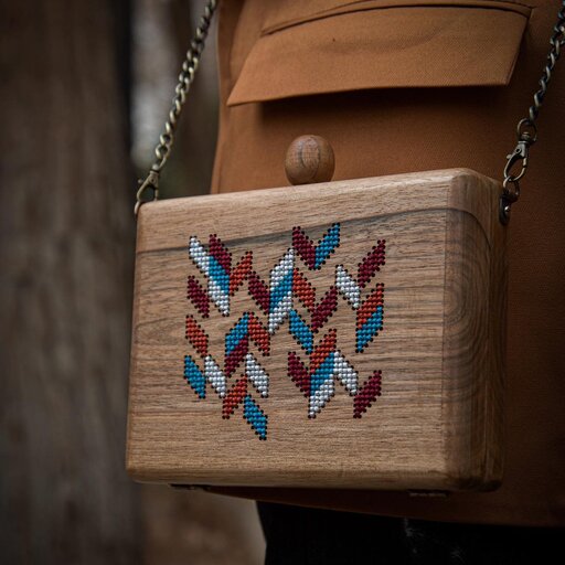 کیف چوبی مدل  s015 شماره دوزی شده و مناسب برای خانم ها