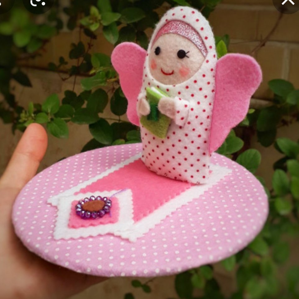 استند جشن تکلیف