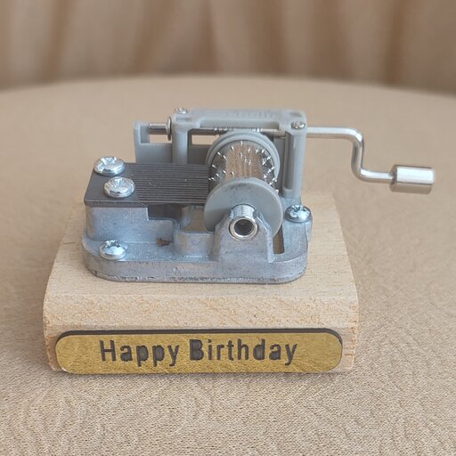 جعبه موزیکال چوبی هندلی باکس دار ملودی Happy Birthday