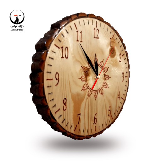 ساعت دیواری چوبی مدل روستیک با چوب روس (ابعاد 31در31 در 4 سانتی متر)