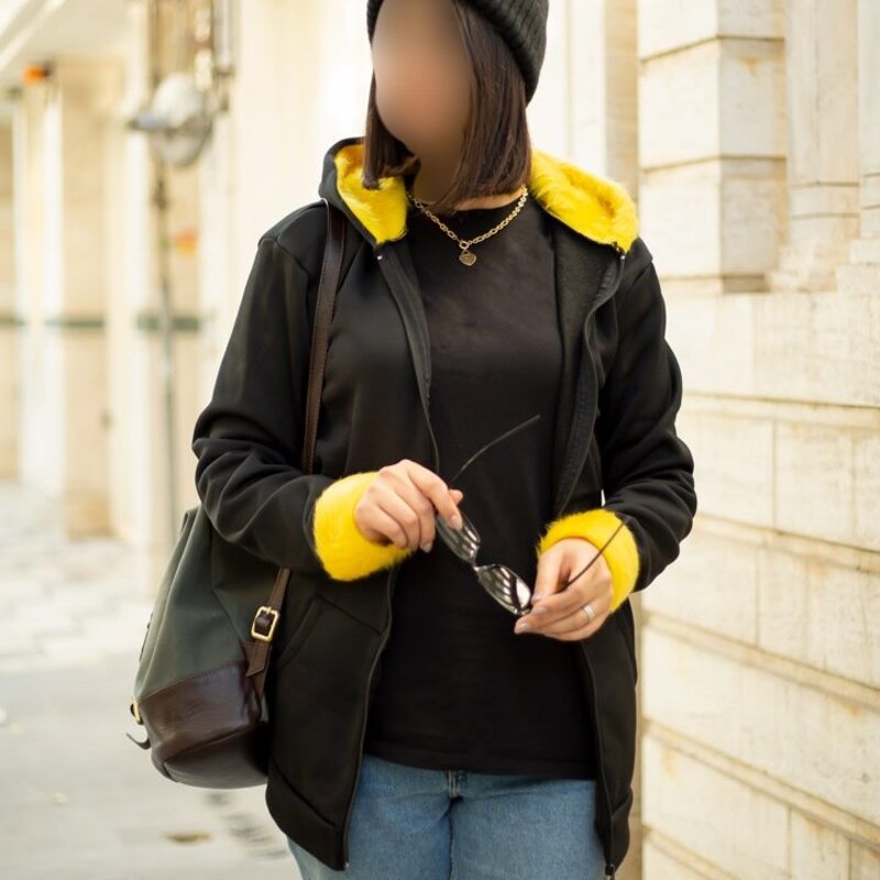 سویشرت زنانه کلاه خز  (زرد)