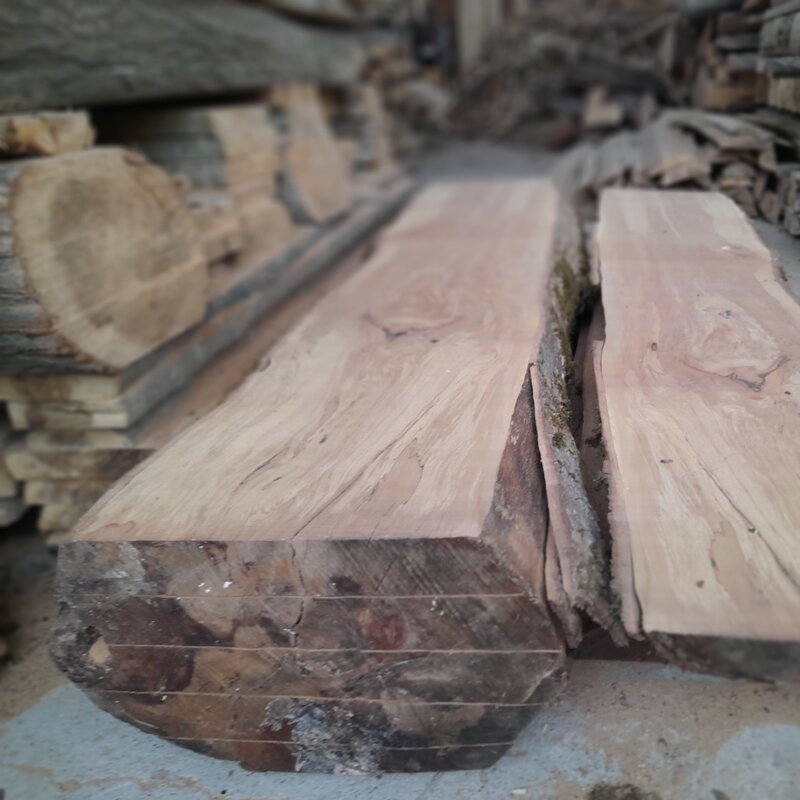  انواع چوب های برش خورده به صورت  ابعادی و تخته در اندازه دلخواه <<<راش ،گردو،توسکا،سفید>>>>>