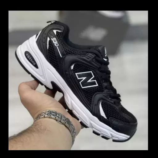 کتونی اسپرت اورجینال نیوبالانس 530 newbalance سفید مشکی طوسی جنس خوب و جدید دخترانه و پسرانه