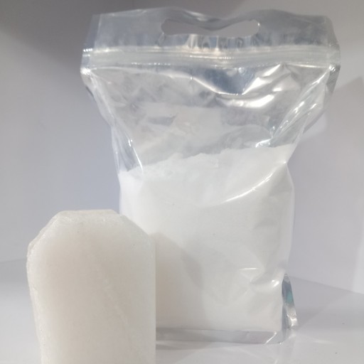 نمک معدن 100درصد طبیعی(یک کیلوگرمی) مورد تایید دکتر حسن اکبری دهکده قم
