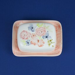 صبحانه خوری ، کره خوری ظرف سرامیکی ساخت دستان هنرمند از مجموعه رز