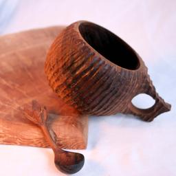 کوکسا دستساز  چوبی طرح آفرودیت .ماگ چوبی . لیوان چوبی