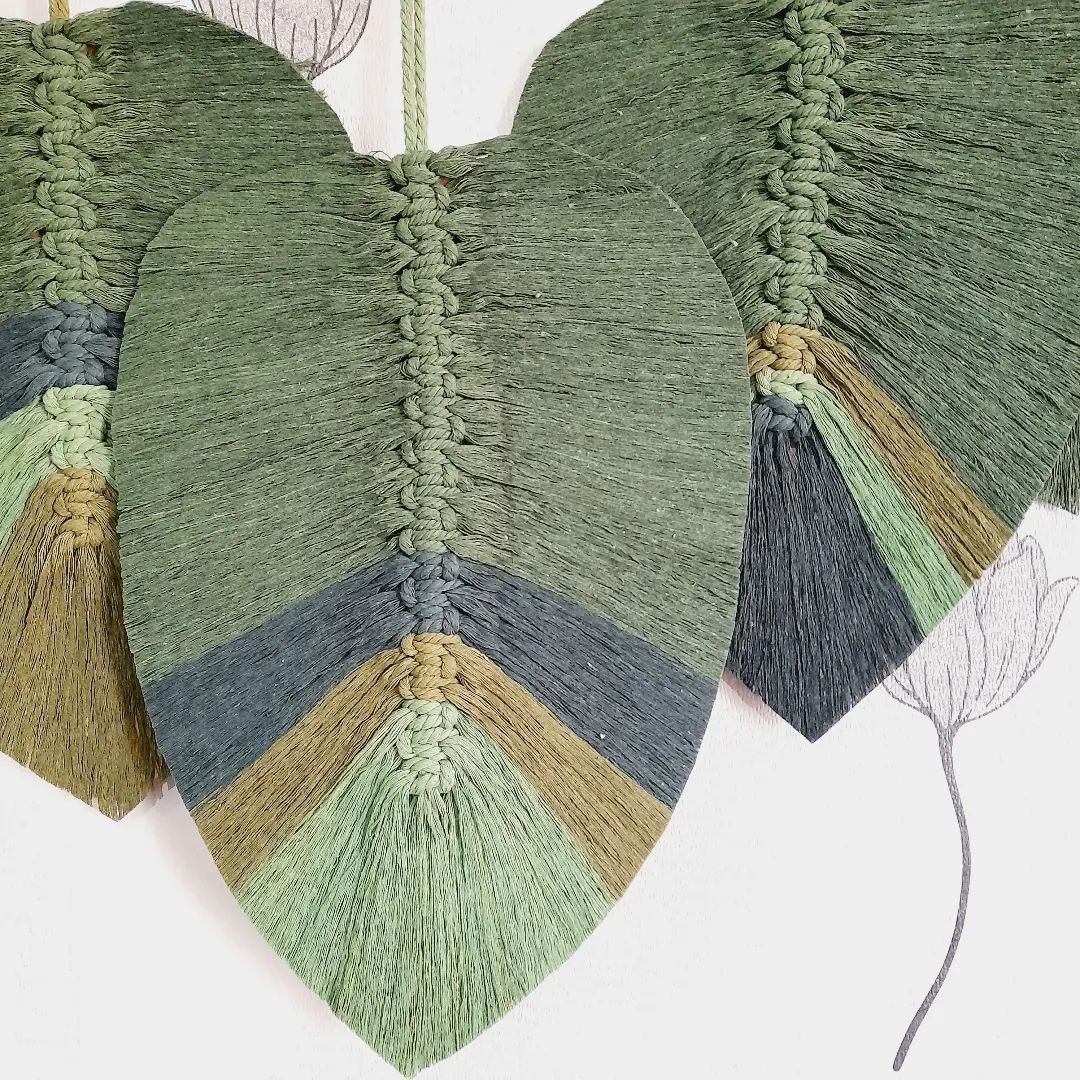 دیوارکوب پر مکرومه بافی طرح یشمی