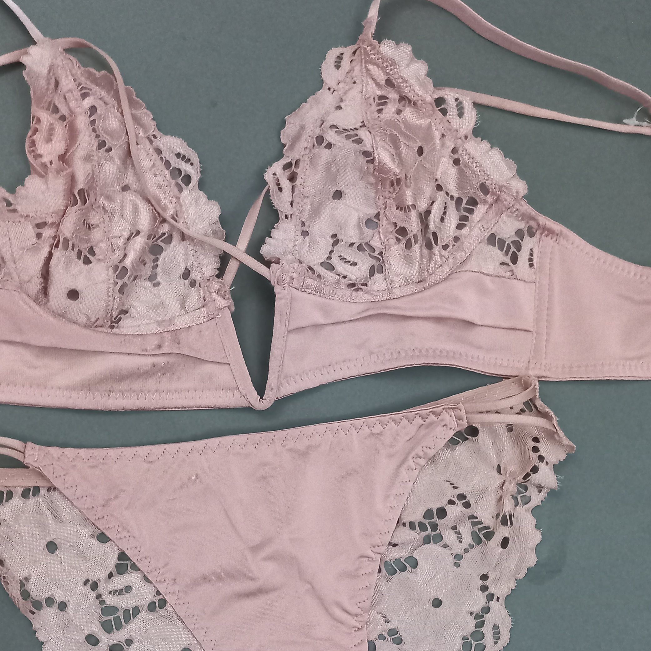 ست  عروسکی فانتزی هارنس دار سه قزنه 