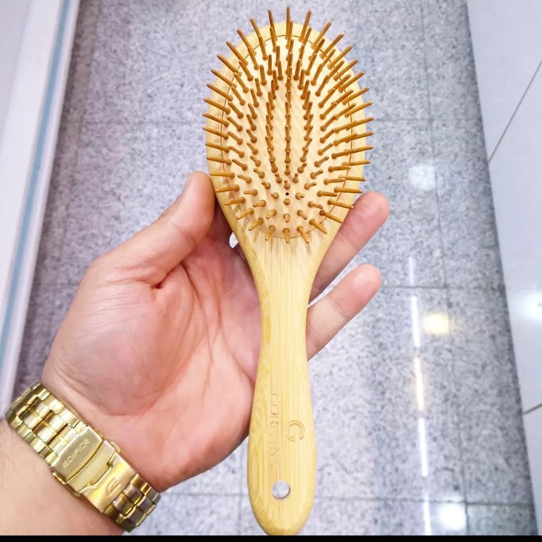 برس چوبی بامبو جورجینا
Gorgina bamboo wooden brush

ویژگی های محصول :

- جنس خارجی درجه 1
- ساخته شده از چوب بامبو
