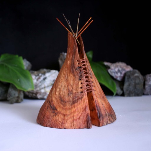 عودسوز چادر سرخپوستی چوبی دستساز ،ساخته شده با چوب چنار،مناسب عودهای شاخته ای و مخروطی
