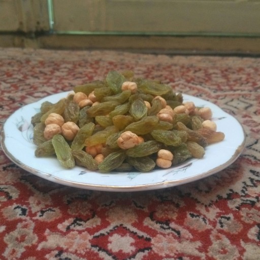 نخودچی کشمش ممتاز محصول خلیل آباد