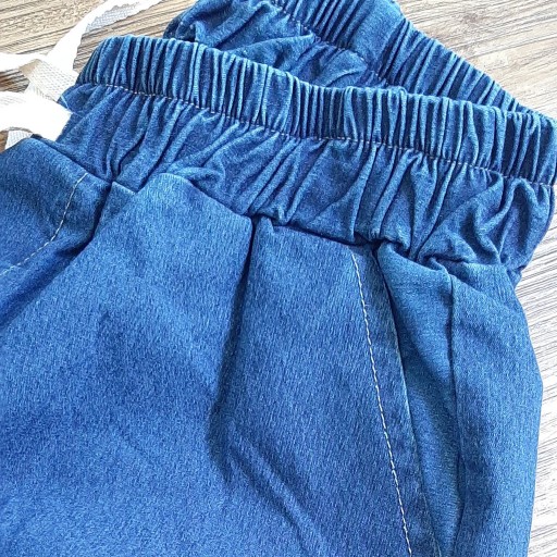 شلوار بگ   جنس جین کاغذی  آبی تیره و ذغالی   قد 103  سایزبندی 38 تا 48