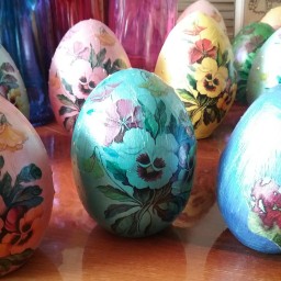 تخم مرغ سفالی رنگ شده بزرگ