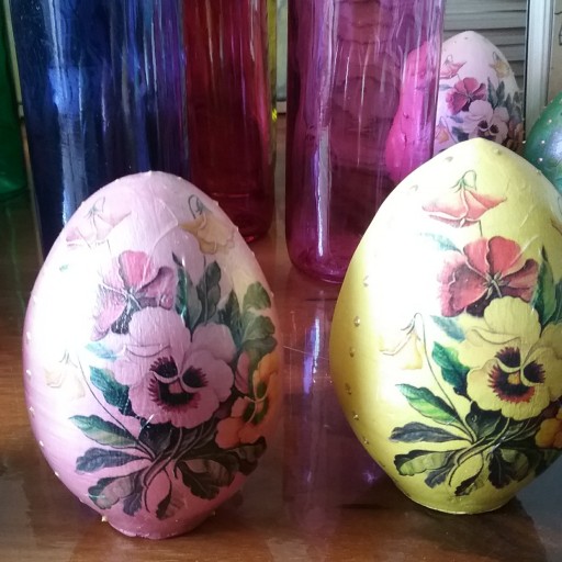تخم مرغ سفالی رنگ شده بزرگ