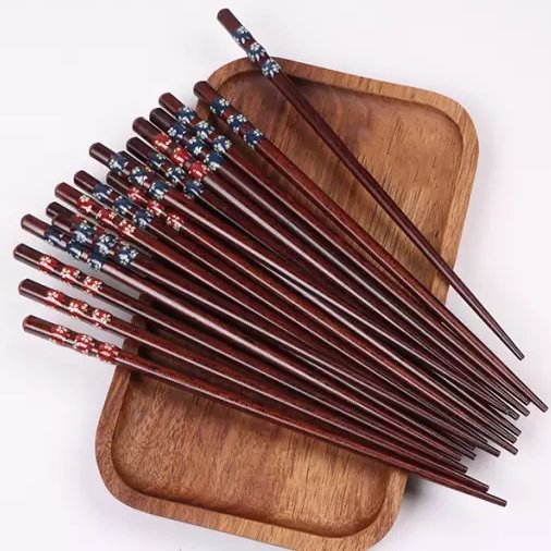 یک جفت چاپستیک چوبی ژاپنی( چوب غذاخوری ) طرح شکوفه گیلاس