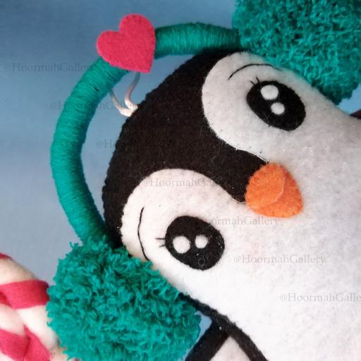 عروسک نمدی پنگوئن آبنبات دار کیوت 