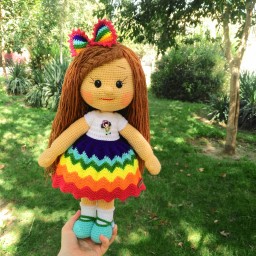 اسباب بازی عروسک بافتنی کاموایی دخترانه سلینا