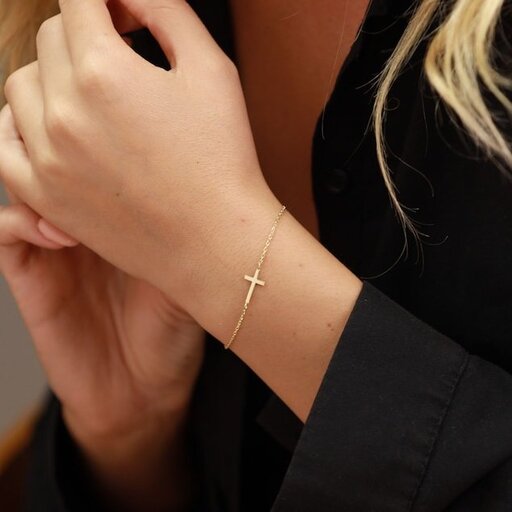 دستبند نقره و نقره آبکاری طلا با حکاکی روی پلاک دلخواه 