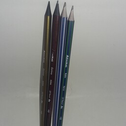 مداد مشکی آدمیرال در طرح های مختلف 