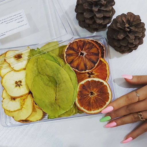 مخلوط سه میوه 100 گرم پرتقال و ملون و سیب درجه یک و بهداشتی چیپس میوه نارین