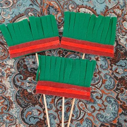 گیفت های یلدایی و تولد و عیدنوروز و گل سنبل نمدی