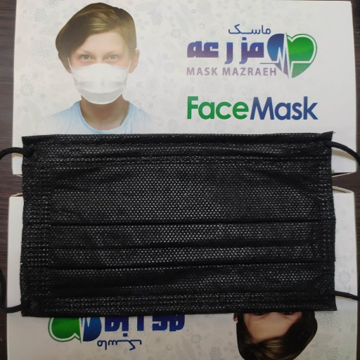 ماسک چهار لایه پزشکی مشکی با یک لایه ملت و کش مشکی  ( بسته 50 عددی)