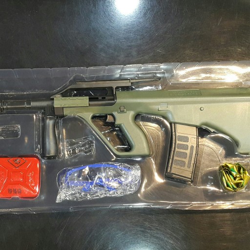 اسباب بازی، اسلحه
 حرفه ای اورجینال شارژی صدا دار
دارای لیزر قوی دارای دوربین پرتاب گلوله ژله ای 
همراه عینک محافظ